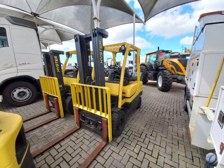 Empilhadeira Hyster H50CT 4X2 2014/2014