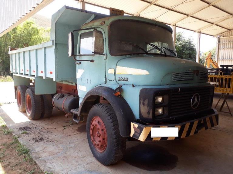 Caminhao Mercedes Benz Basculante Truck