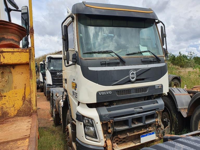 Caminhao Volvo Fmx 500 2016 490693 à venda